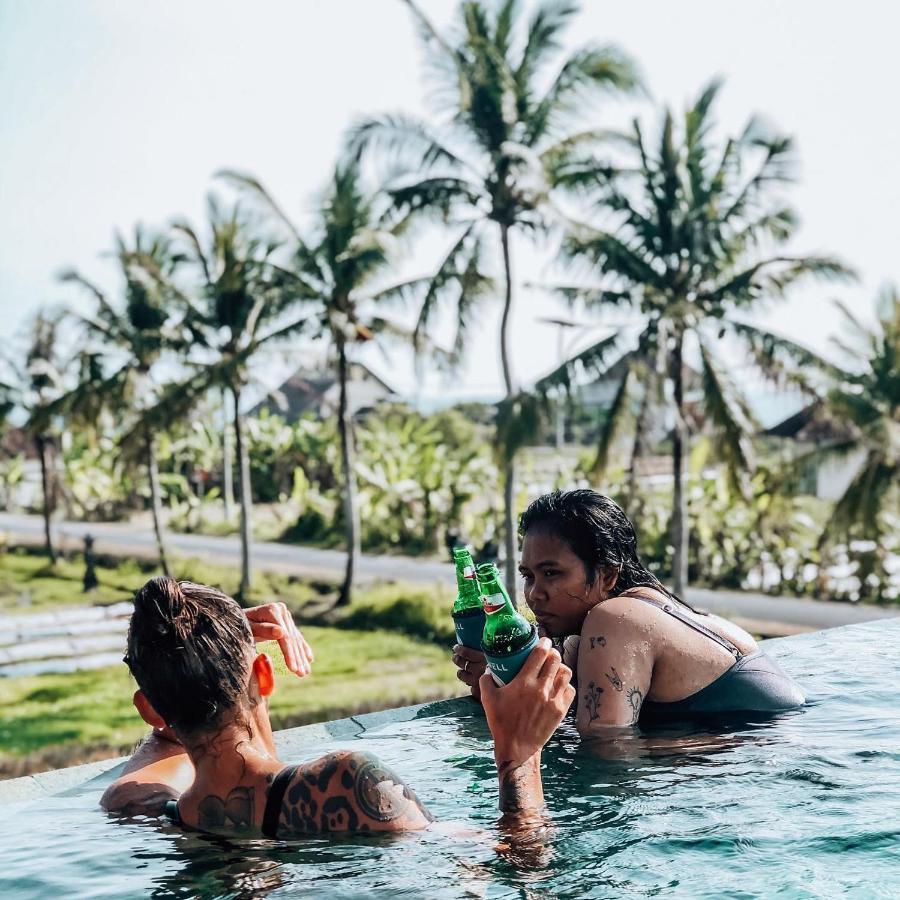 Swell Hotel, Pool Bar & Restaurant ทานาล็อต ภายนอก รูปภาพ