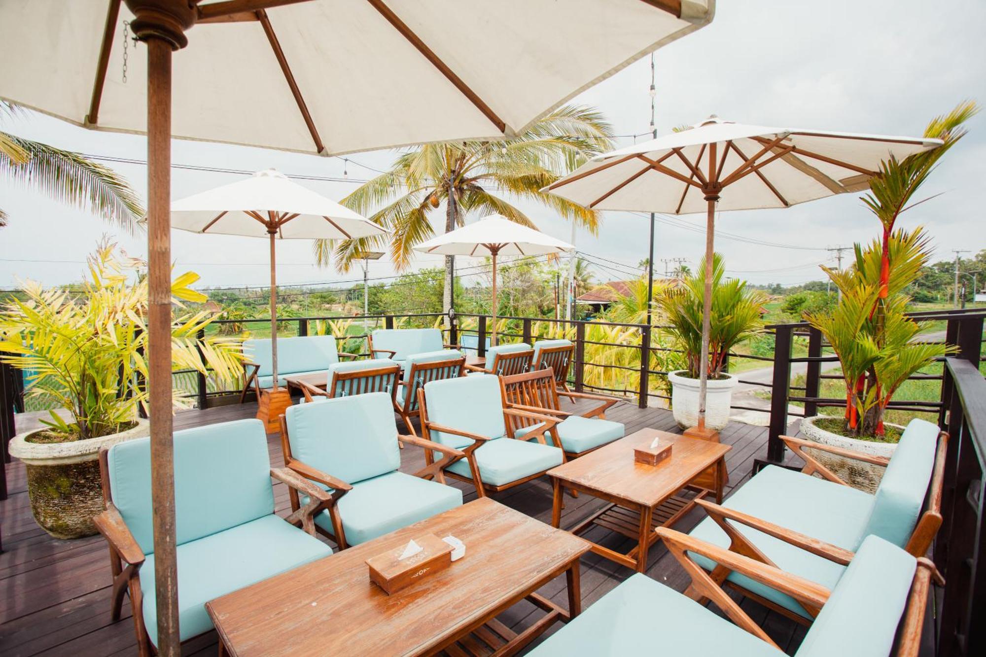 Swell Hotel, Pool Bar & Restaurant ทานาล็อต ภายนอก รูปภาพ