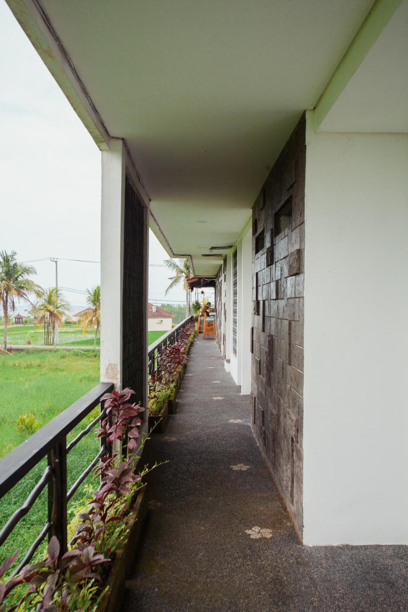 Swell Hotel, Pool Bar & Restaurant ทานาล็อต ภายนอก รูปภาพ